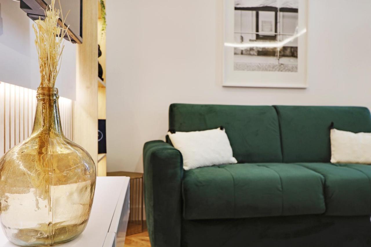 Off Majesti Upper Marais Apartment- Rue Du Faubourg Saint-Martin Παρίσι Εξωτερικό φωτογραφία