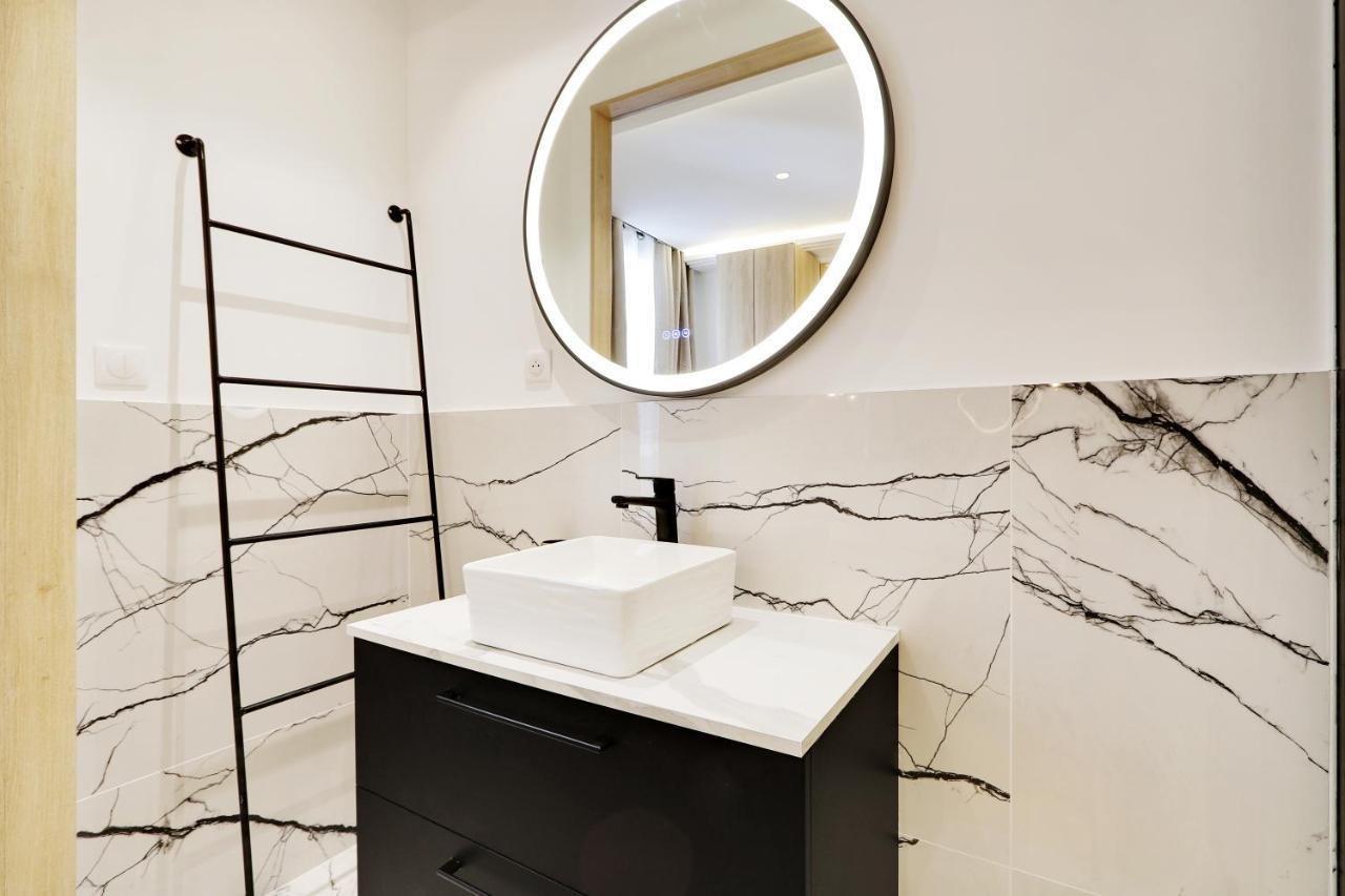 Off Majesti Upper Marais Apartment- Rue Du Faubourg Saint-Martin Παρίσι Εξωτερικό φωτογραφία